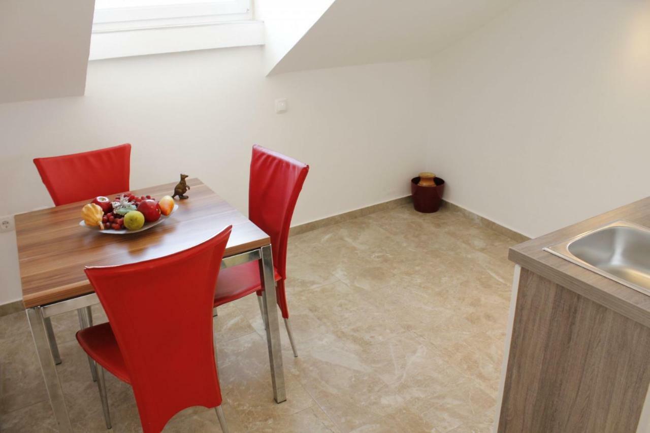 Pearl Of Novalja Apartment Екстериор снимка