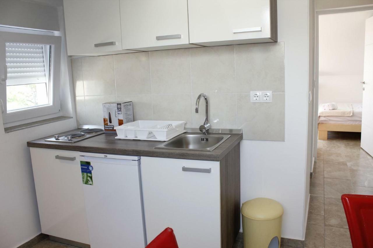 Pearl Of Novalja Apartment Екстериор снимка