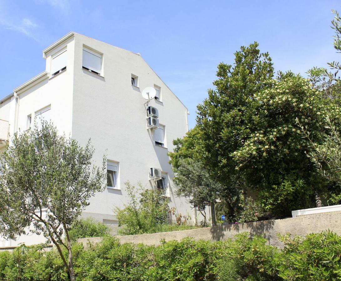 Pearl Of Novalja Apartment Екстериор снимка